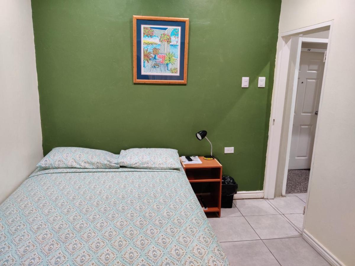 Woodbrook On The Avenue Bed and Breakfast Port of Spain Exteriör bild